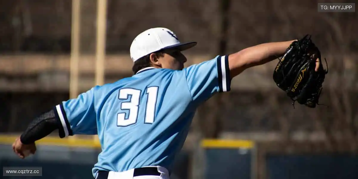 👕球迷专属，限量发售！穿上热爱，为偶像打 call🎁